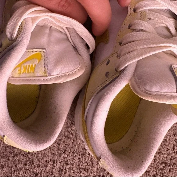 Nike Dunk Low OG Women’s “Yellow Strike” | Size
 6.5 - Picture 12 of 12